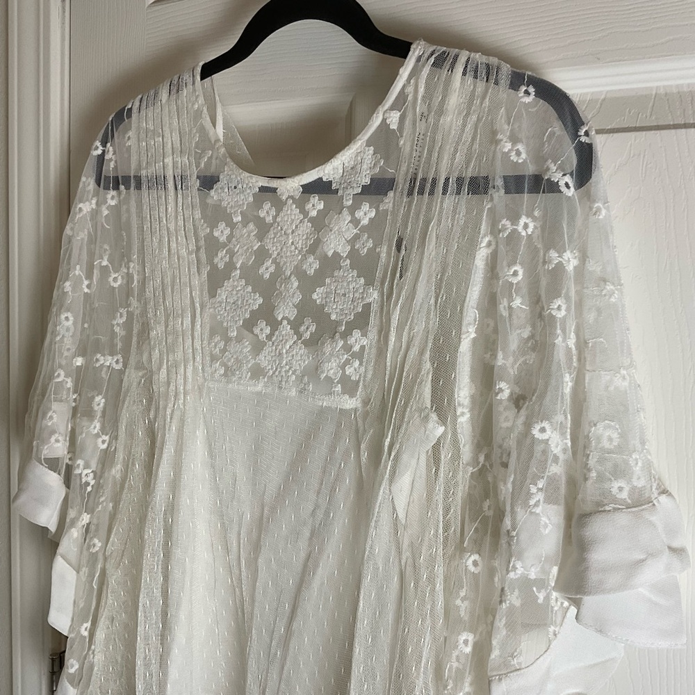 Zara Basic Collection Embroidered Lace Kaftan Top… - image 4